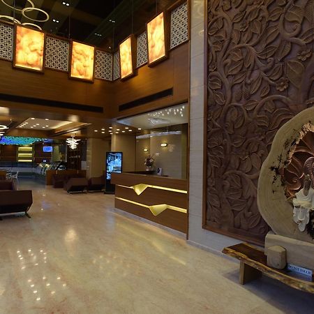 Hotel H - Sandhill Hotels Private Limited Anand Ngoại thất bức ảnh